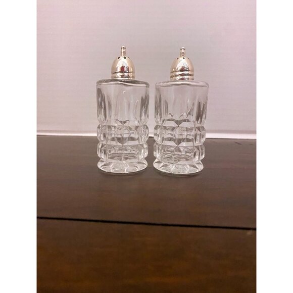 Vintage Leonard Crystal, Silver Plated Salt and Pepper Shakers - Picture 1 of 4